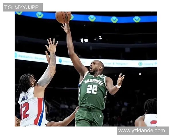 围绕足球巨星大腿力量与速度探秘揭秘巅峰状态背后的训练秘密